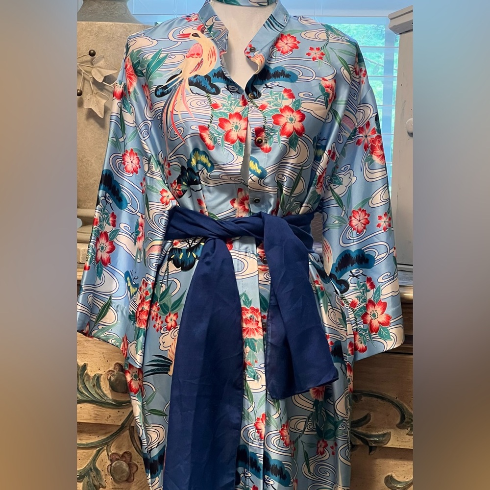 Stunning Asian Inspired Floral Dress Kimono